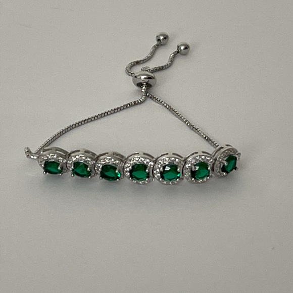 Trendy Green Round Color CZ Bracelet Bangle - Picture 3 of 3